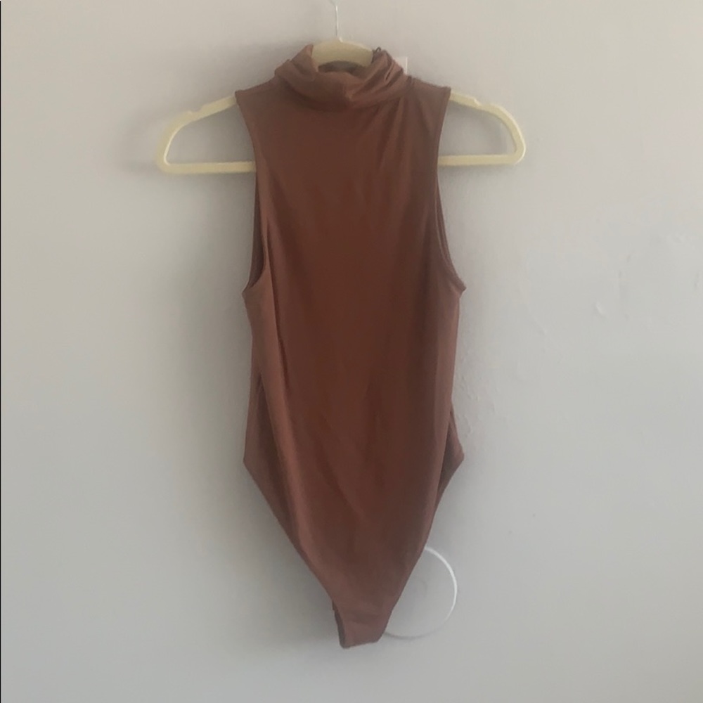 Chocolate brown turtle neck sleeveless bodysuit